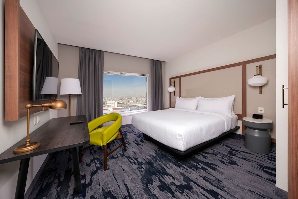 Deluxe Room, 1 King Bed