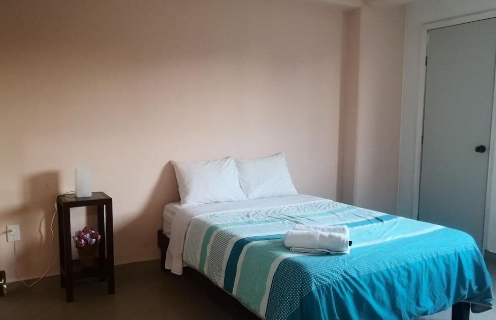 Mansion Giahn Inn Rosy Room 2