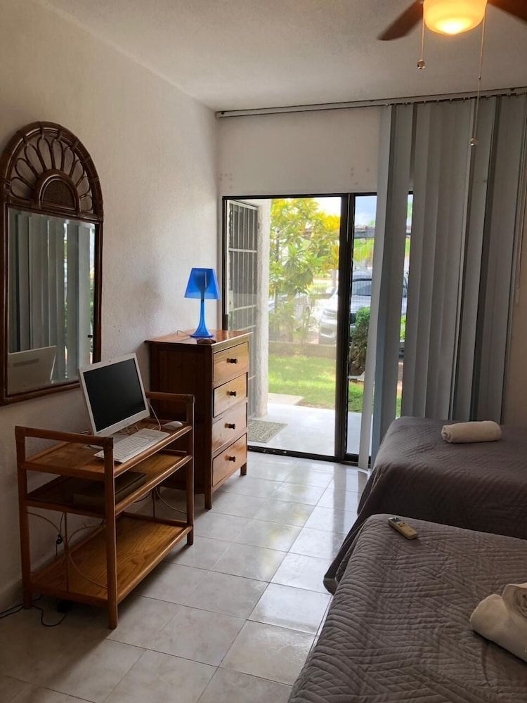 undefined Shenzhen 4