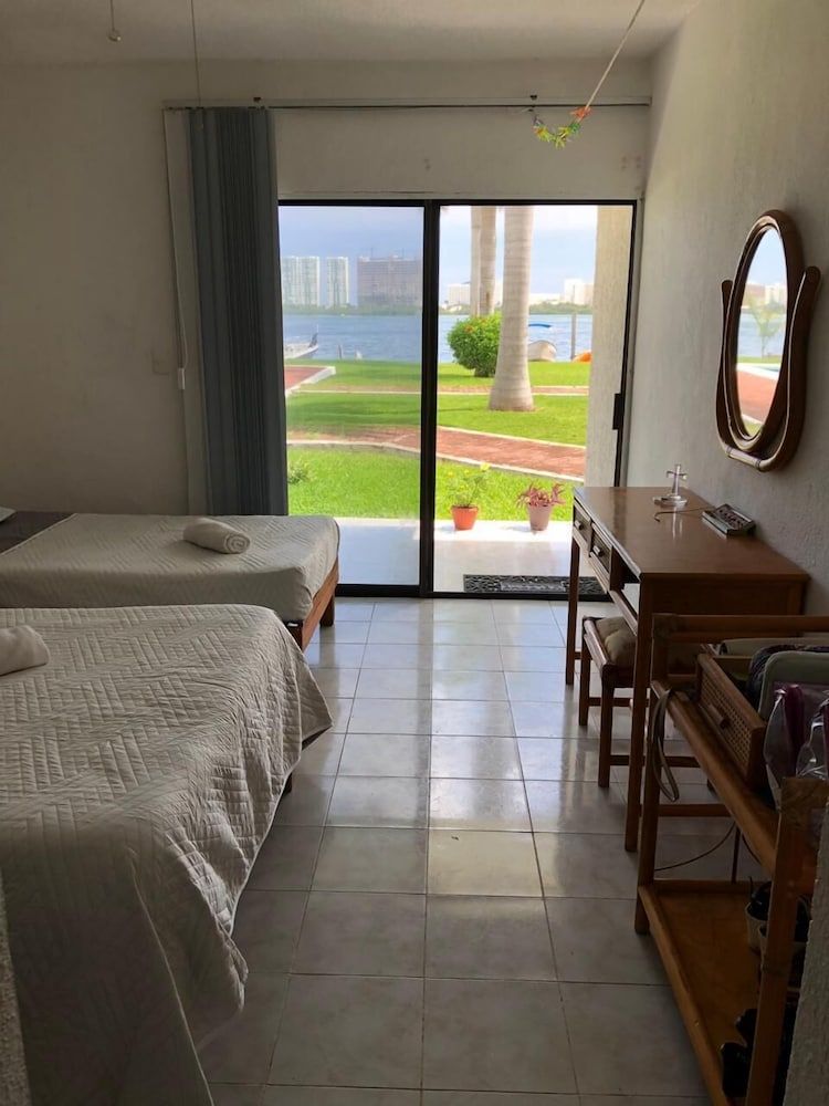 undefined Shenzhen 5