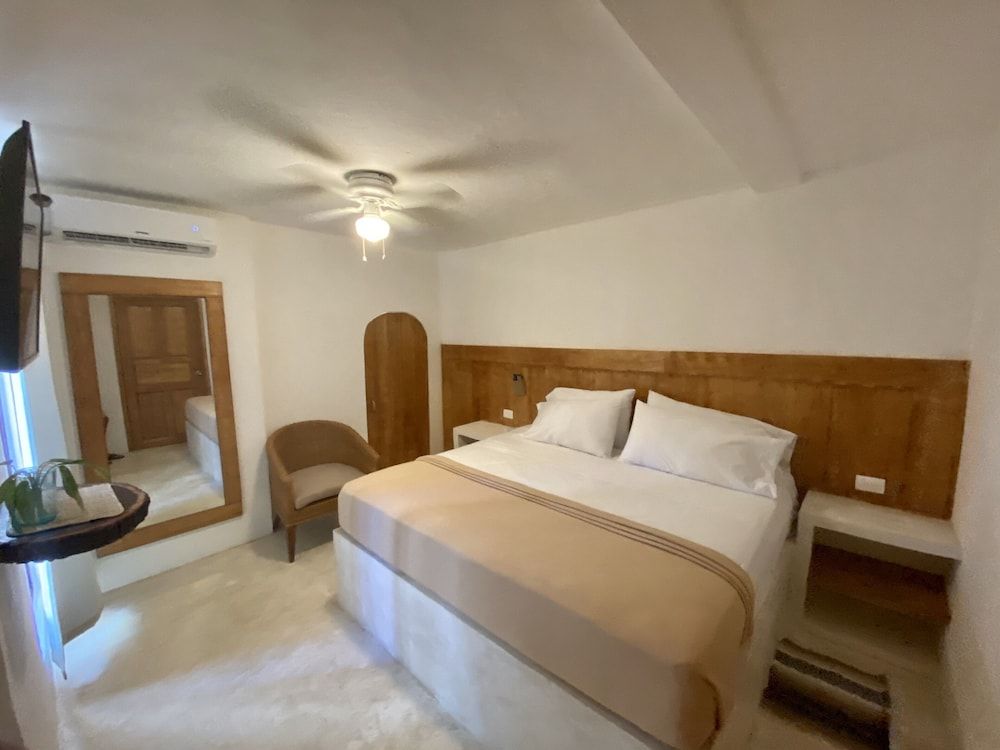 undefined MIO Cancún Hotel Boutique 2