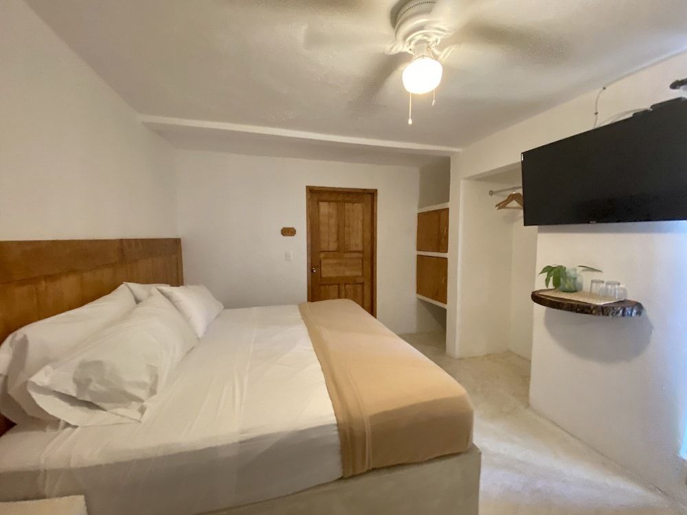 MIO Cancún Hotel Boutique Premium Suite, 1 King Bed 7