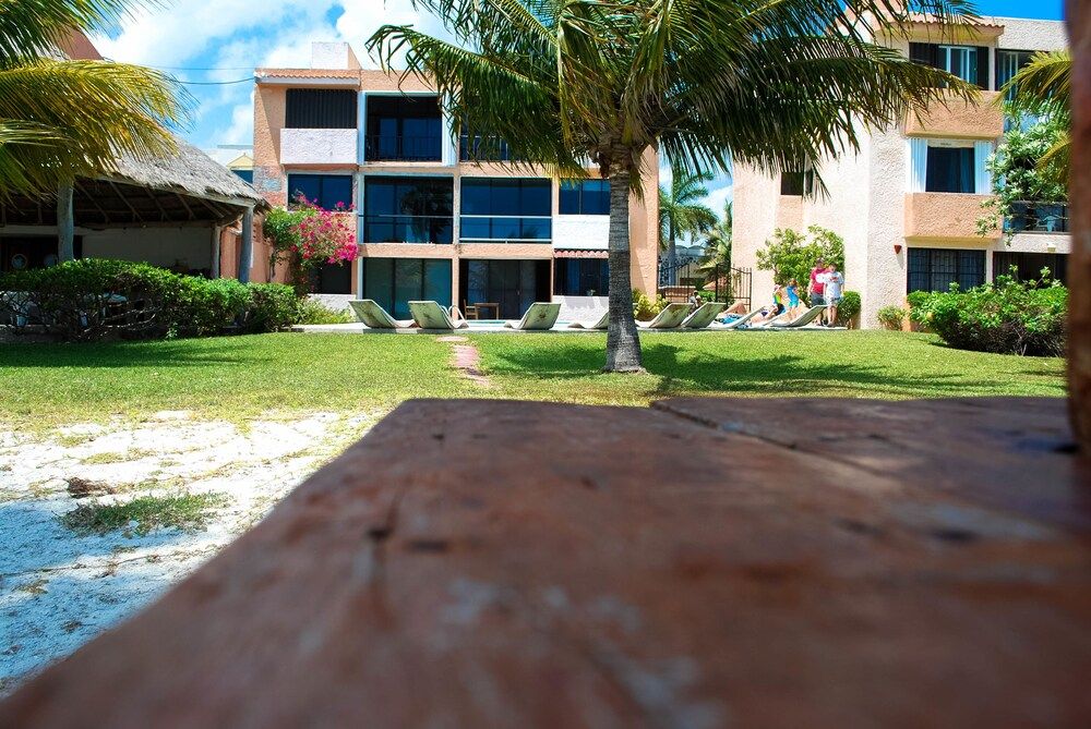 undefined Pok-Ta-Pok Guest House 6