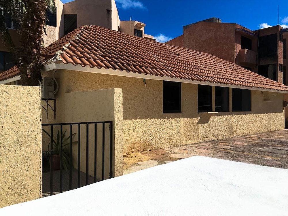 undefined Pok-Ta-Pok Guest House 2