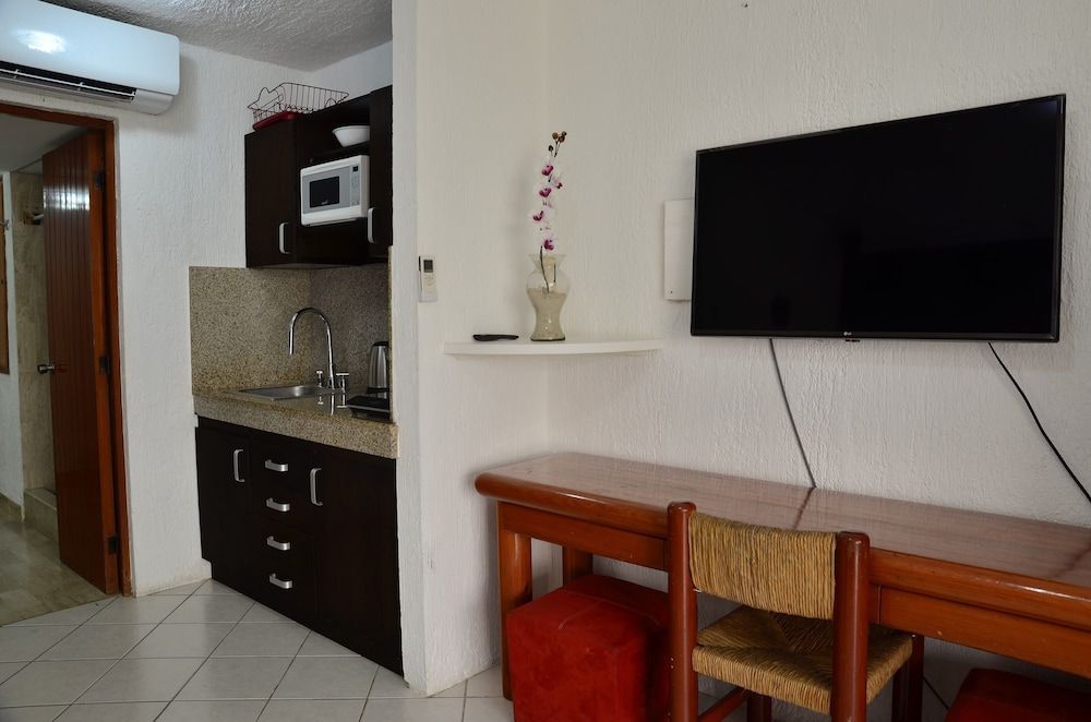 Solymar Cancun Condos Classic Condo (#2301) 8