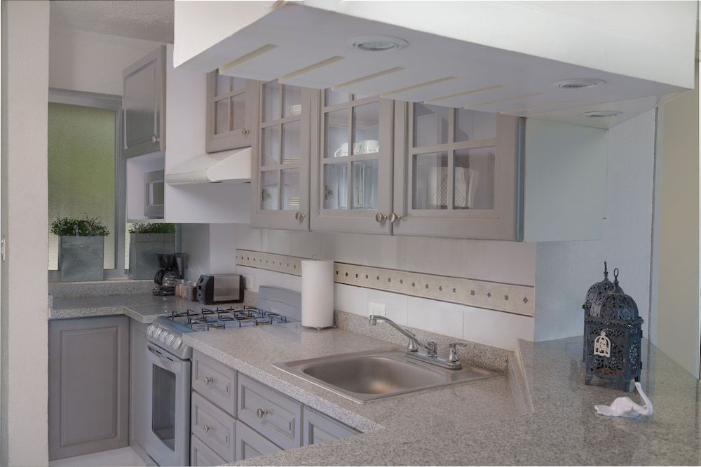 undefined Peaceful & Confortable Oceanfront Studio 9