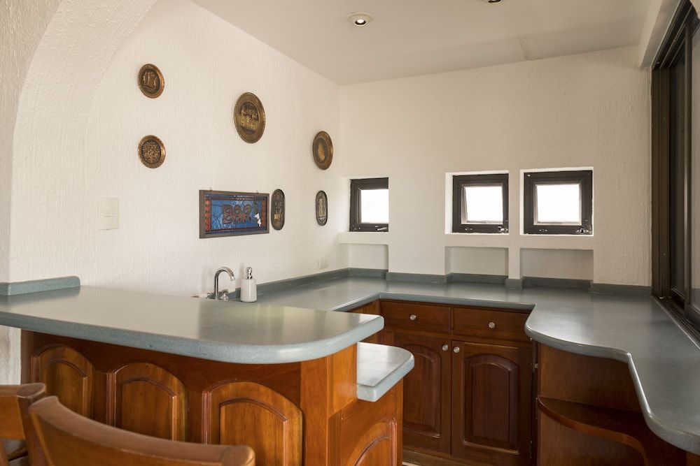 CASA REAL: Increíble casa sobre la laguna Villa 18