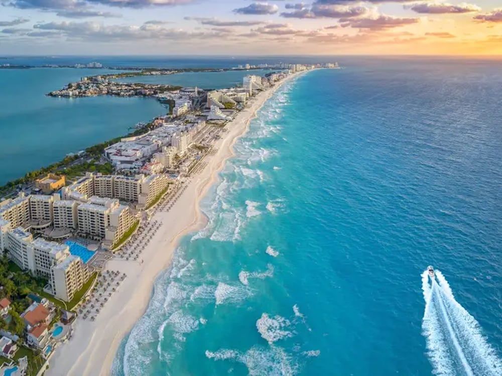 undefined Rooms el Batey - Downtown Cancun 4 2