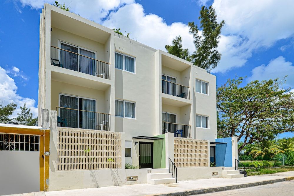 undefined BedAway 10