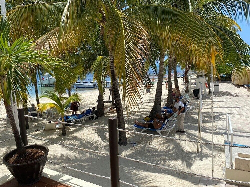 undefined Hotel Zone Studio Inside Resort#02