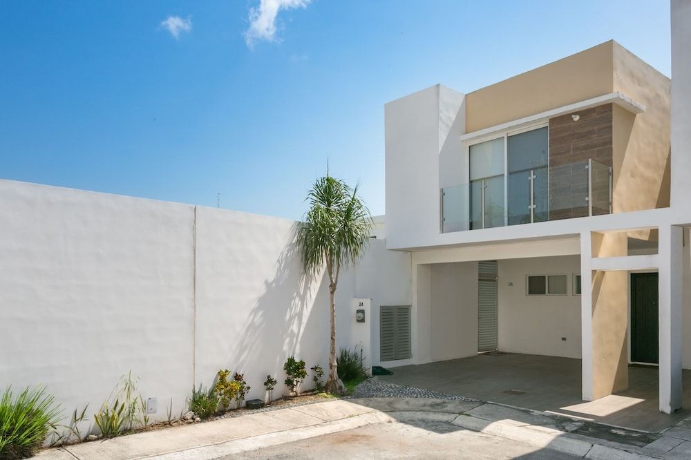 undefined House in Private Altus Il - Private Pool 2