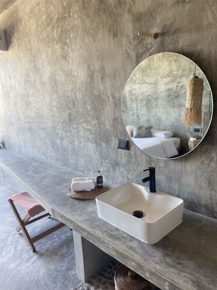 Dos Mares Barefoot Luxury Lagoon View Superior Room 3