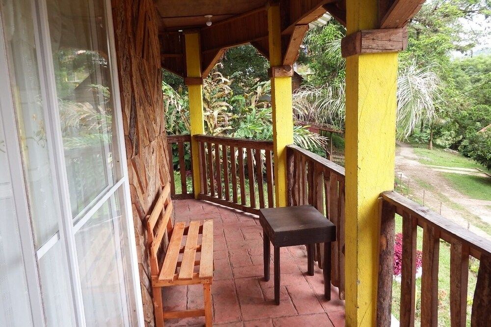 Valentina Cabin