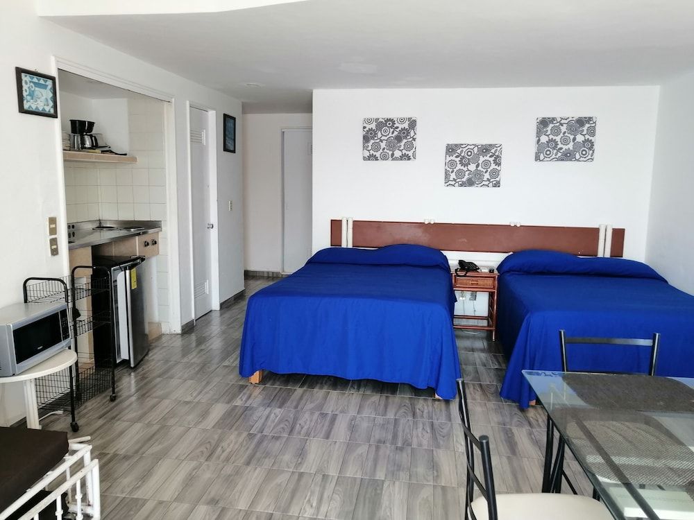 Apartment, 1 Bedroom, Accessible, Smoking