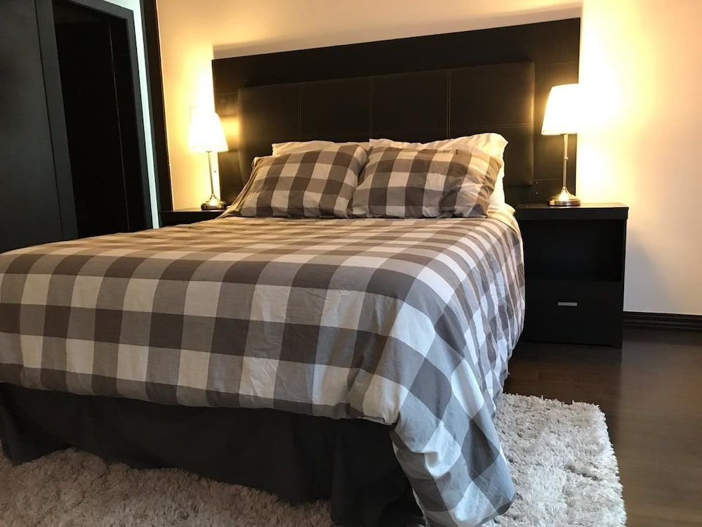 House, 2 Bedrooms