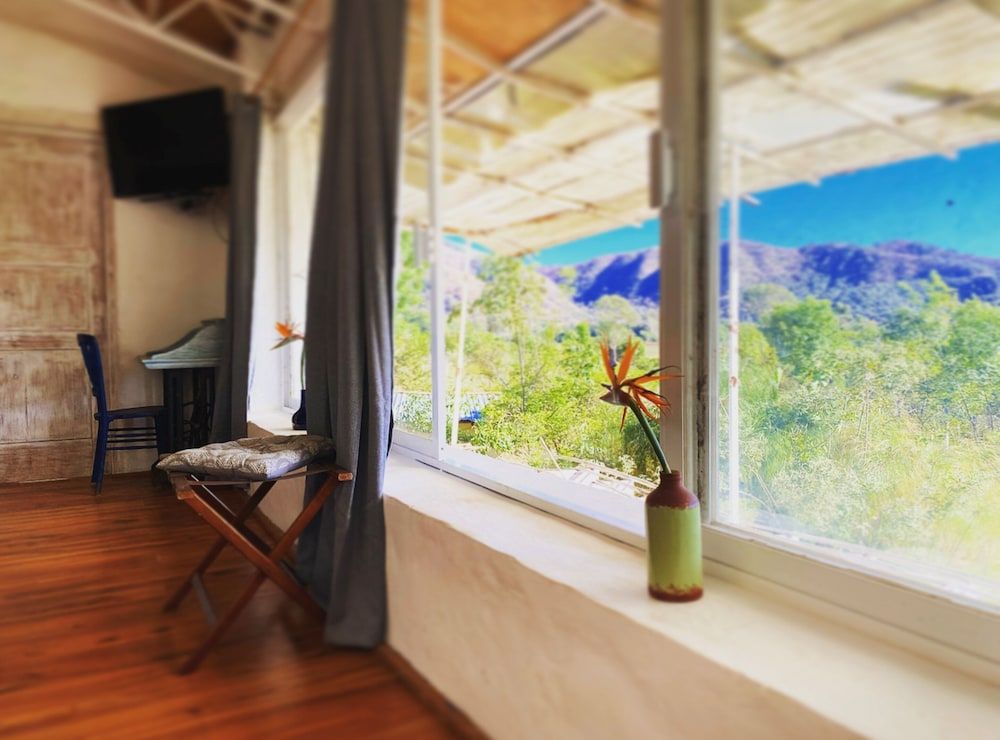 Casa LUNAH Cabalgatas y Meditación Standard Quadruple Room, Multiple Beds, Ensuite, Valley View 4