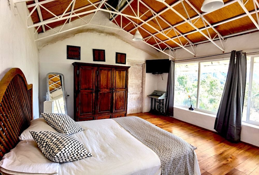 Casa LUNAH Cabalgatas y Meditación Standard Quadruple Room, Multiple Beds, Ensuite, Valley View