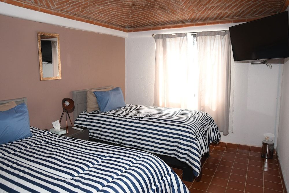 Family Double or Twin Room, Multiple Beds, Non Smoking