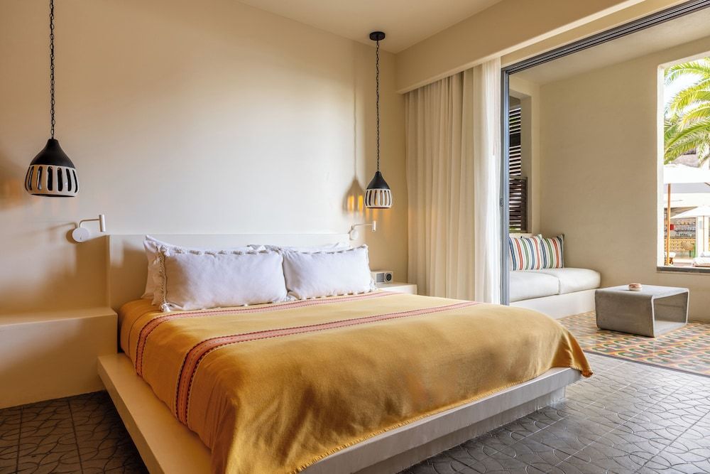 Hotel San Cristobal Room, 1 King Bed, Poolside (King, ADA) 2