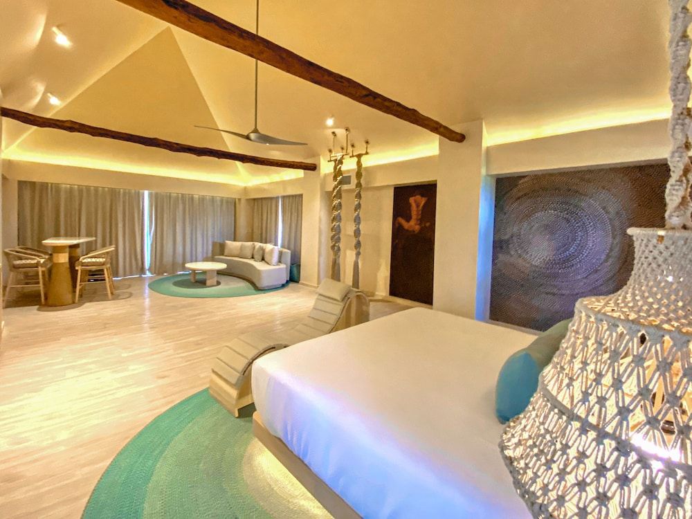 Hotel Shibari Tulum - Restaurant & Cenote Club Yaakun Grand Cenote View 4