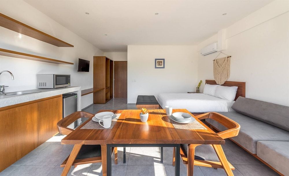 Spacious Loft With Amazing Rooftop Pool - Unbeatab