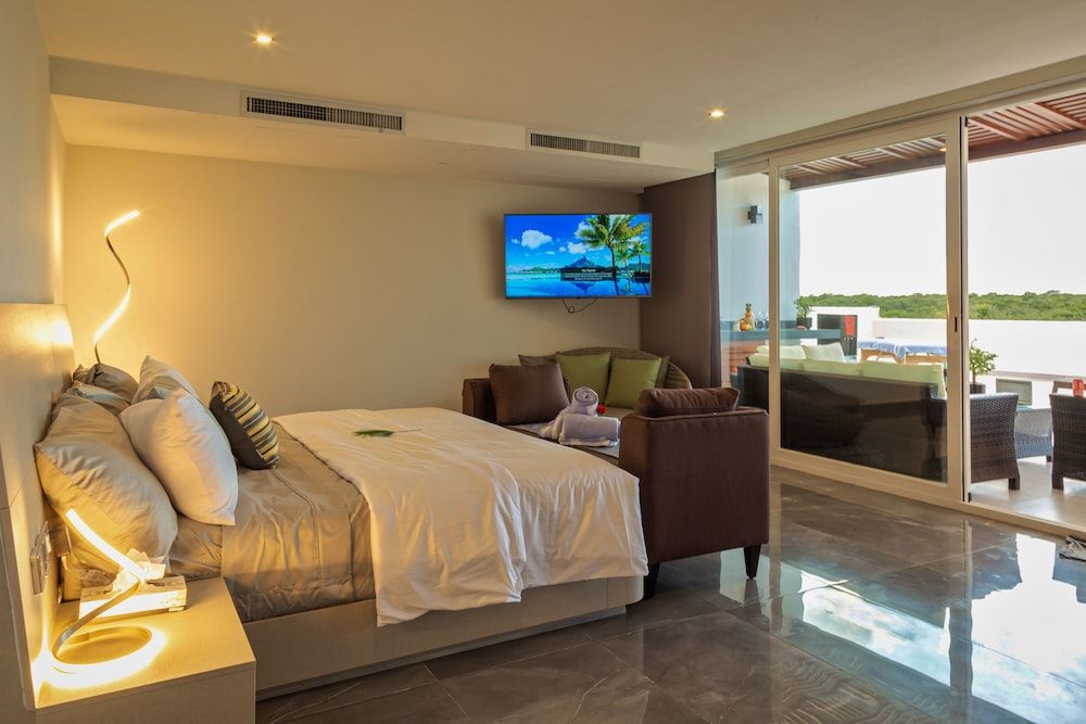 Superior Apartment, 4 Bedrooms, Kitchen (3)