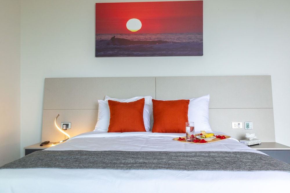 Luxury Suite, 4 Bedrooms, Kitchen