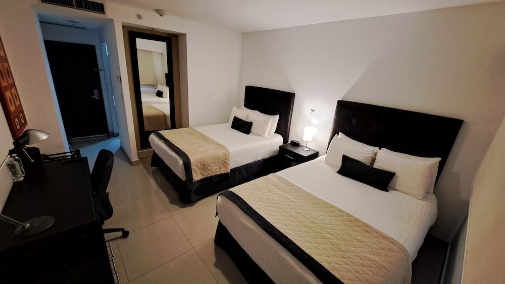 Hotel México Plaza Celaya Standard Double Room, 2 Double Beds 2
