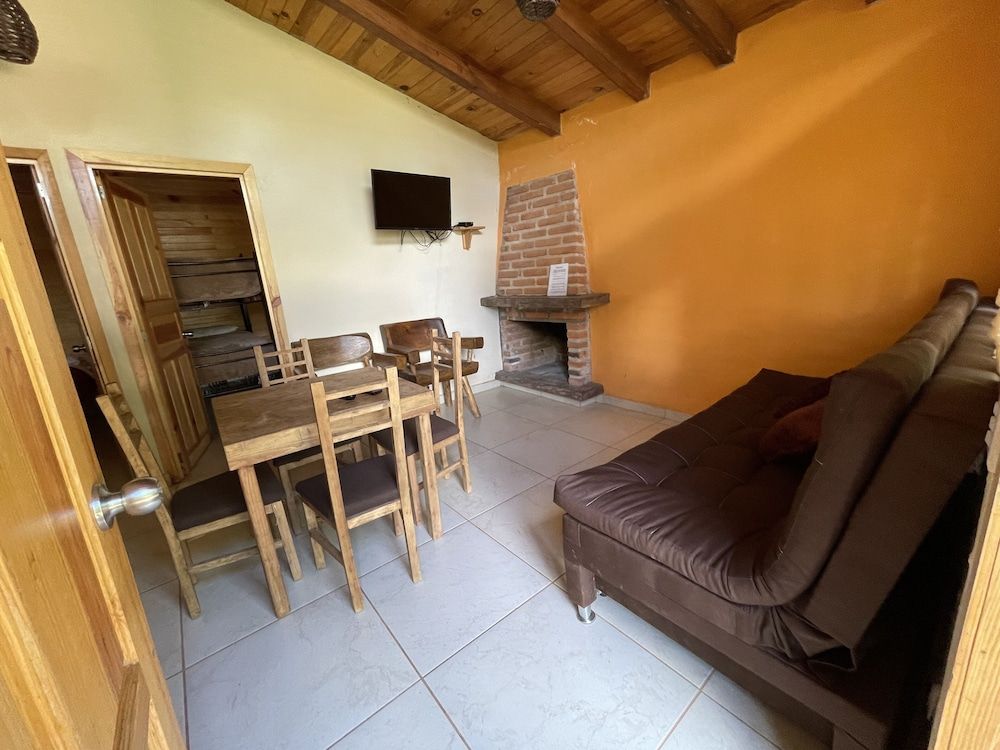 Cabañas los Pirineos Basic Cabin (Basic cabin 6 personas) 13