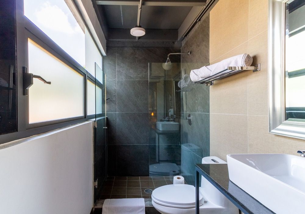 The Yellow by DOT Boutique Superior Double Room 6