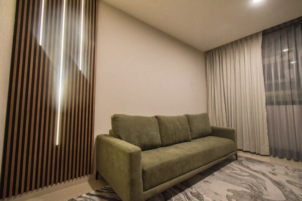 Expo Satelite 2750 Hotel & Suites Satelite Suite 16