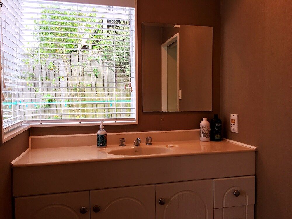 Sunny Home House, 3 Bedrooms, Non Smoking 12