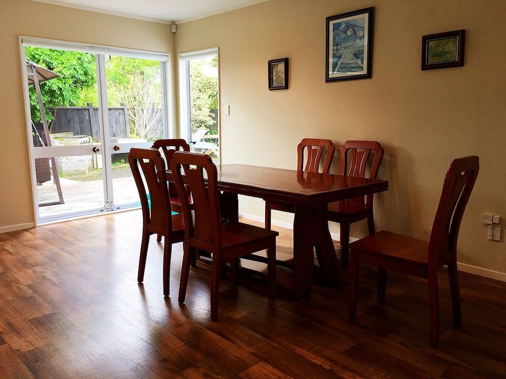 Sunny Home House, 3 Bedrooms, Non Smoking 8