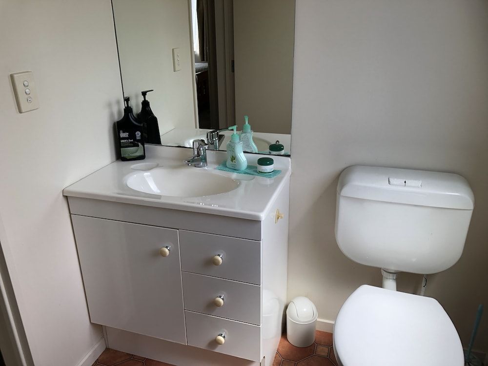 undefined Auckland GQ Holiday Home 9