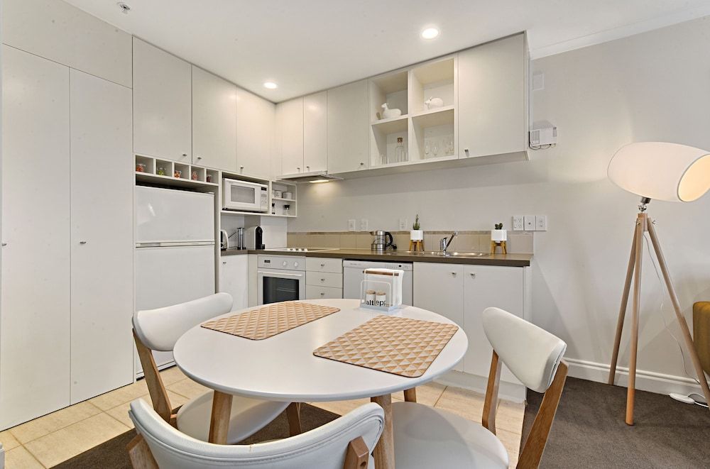 undefined One Bedroom Apartment in Auckland CBD 6