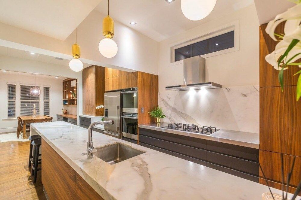undefined Robyn's Luxury Cottage 7