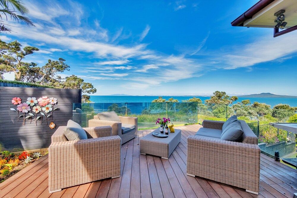 undefined Elegant Sea-View Villa on the Northshore 2