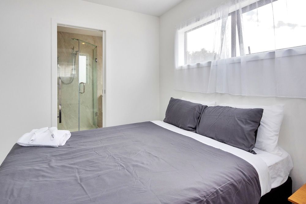 undefined Superb Holiday Home near Airport 8