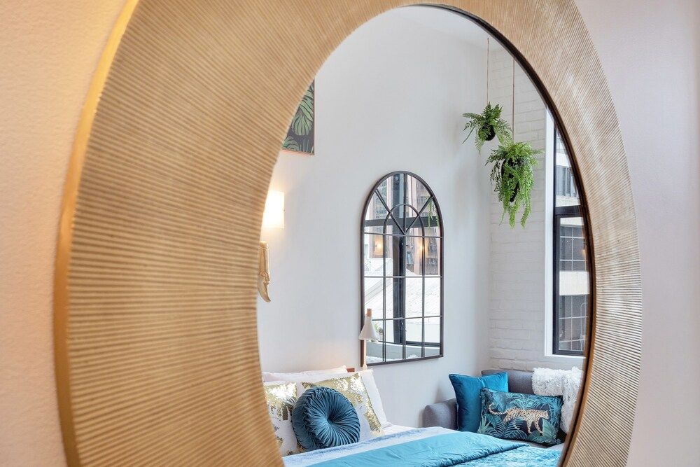 undefined The Oasis 6