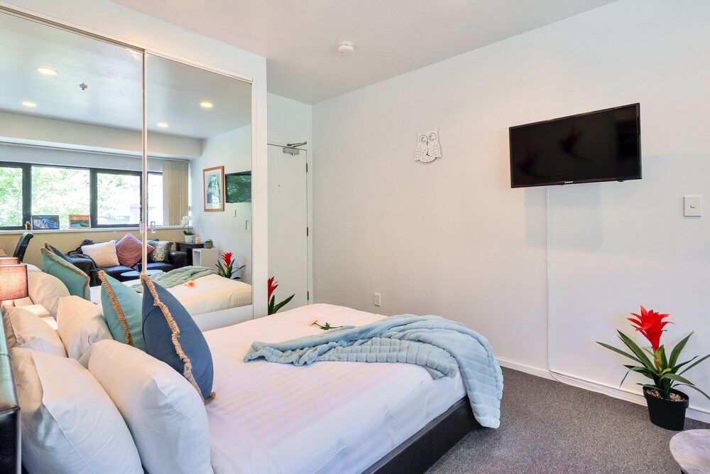 undefined City Studio Near K'rd with WiFi 4