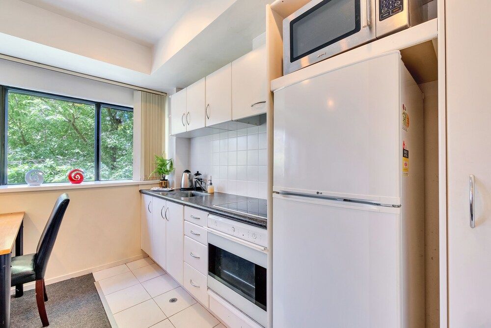 undefined City Studio Near K'rd with WiFi 8