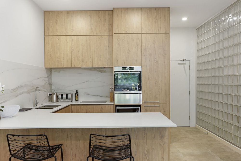 undefined 2 Bedrooms on Hobson Street with carpark - by Urban Butler 10