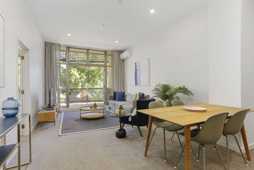 undefined 2 Bedrooms on Hobson Street with carpark - by Urban Butler 5