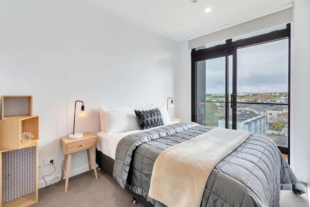 undefined Takapuna Contemporary 2BR with Carpark 6