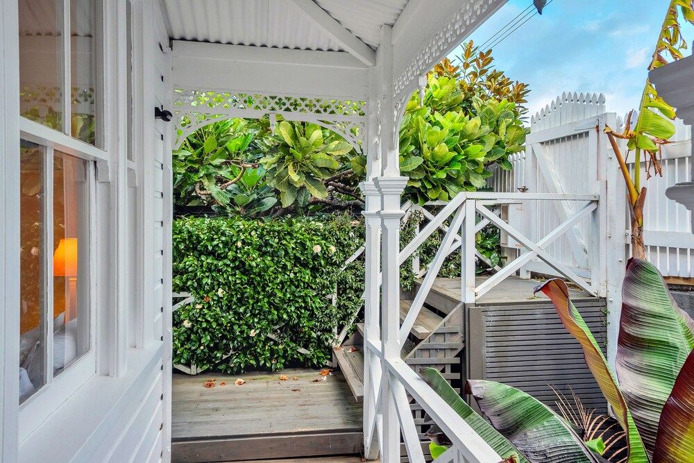 undefined Classic 3 Bedroom Home near Ponsonby Rd 2