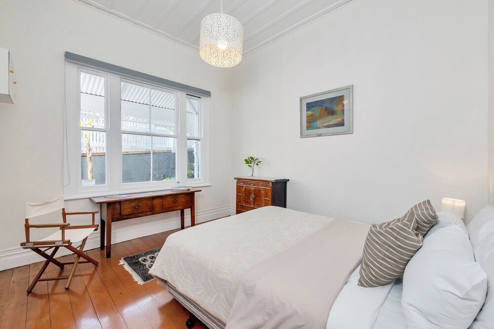 undefined Classic 3 Bedroom Home near Ponsonby Rd 10