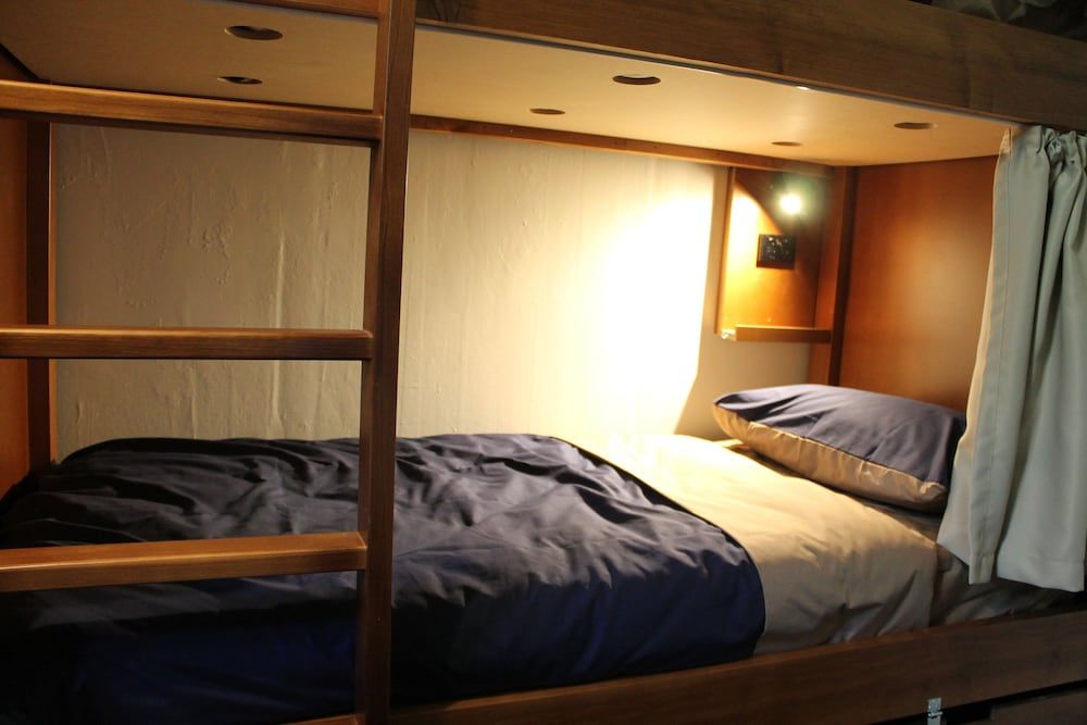 undefined Haka Lodge Ponsonby - Hostel 9