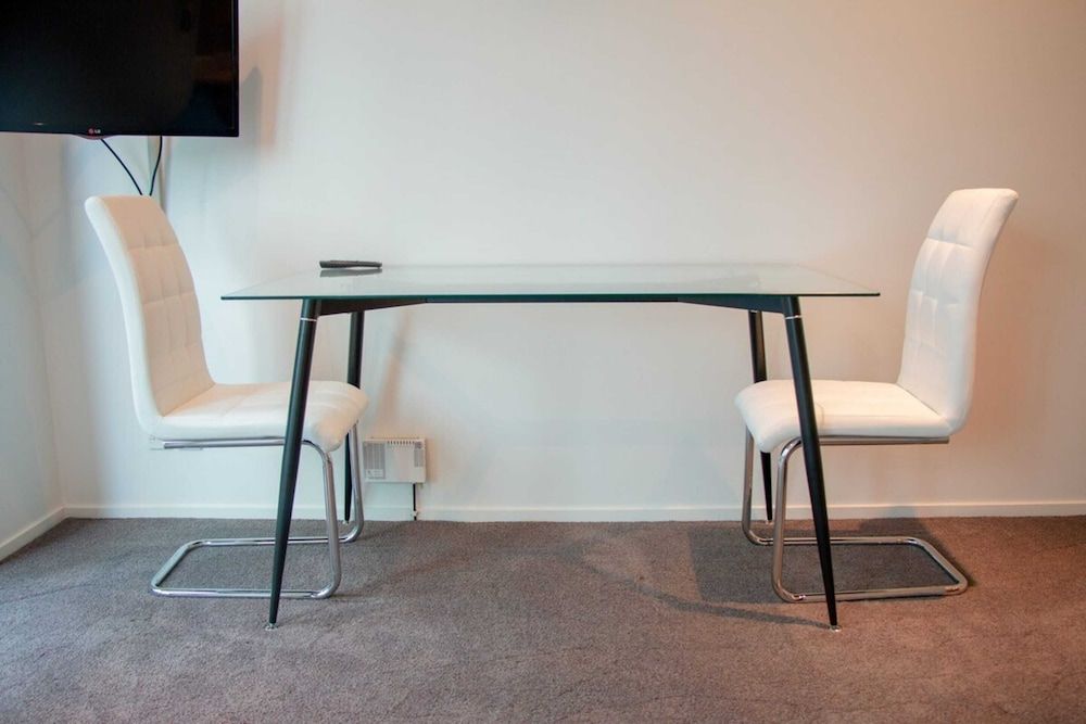 undefined Modern 1 Bdr Downtown Apt 3 Mins to Spark Arena 5