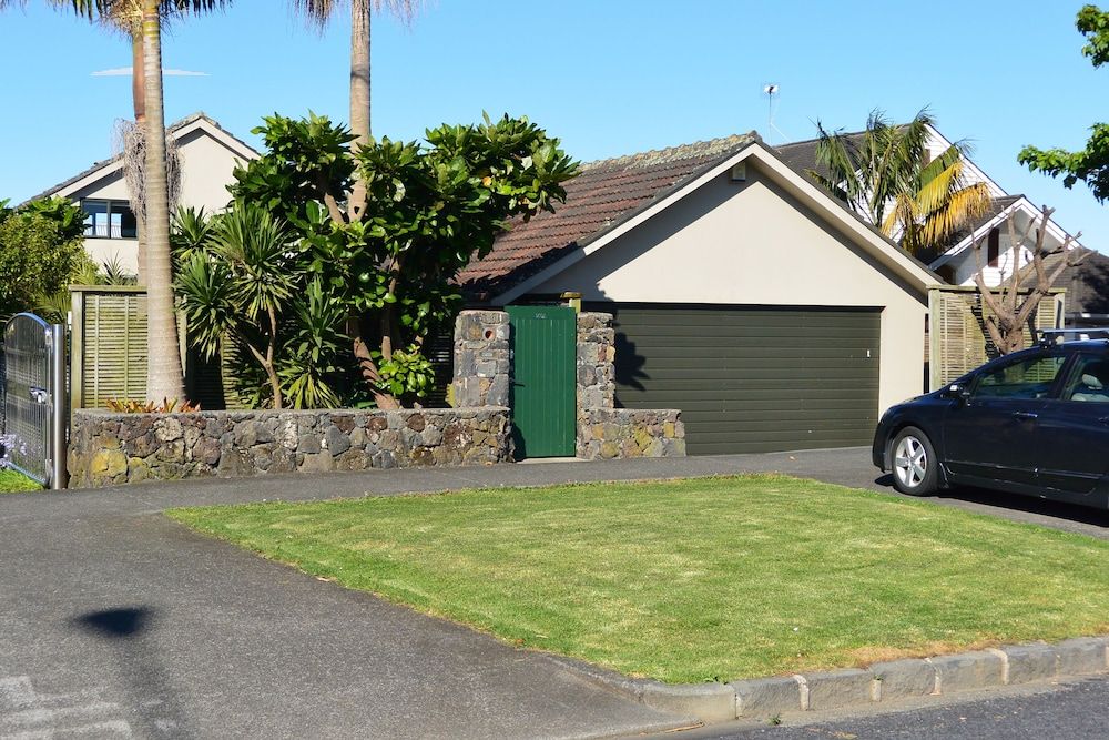 undefined Terry and Cindy's B&B 3