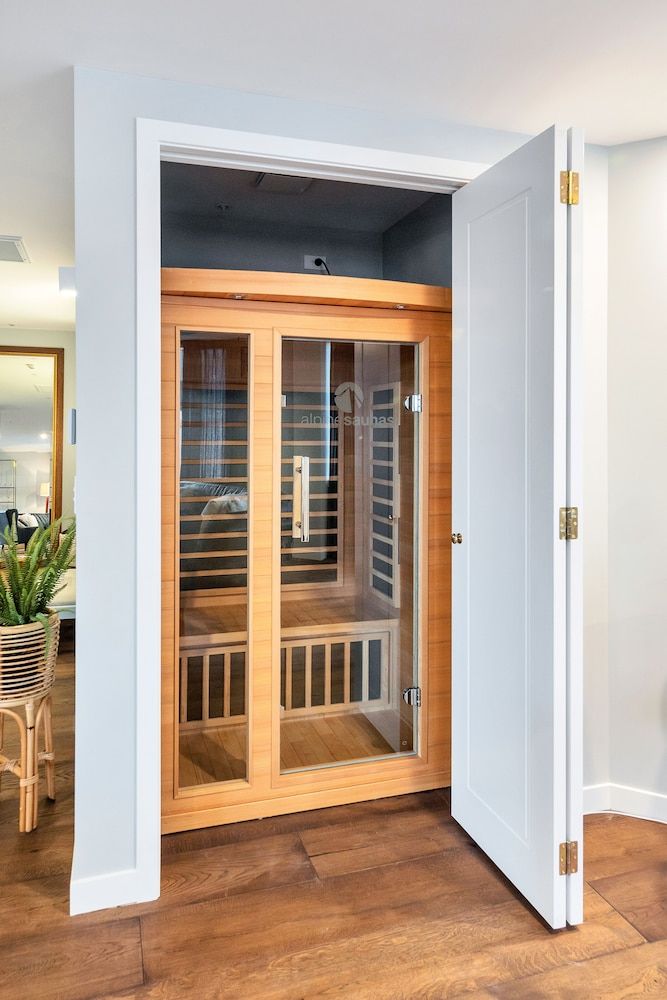 Luxe In The City w Two Car Parks Luxury Apartment 21